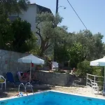 Milina Apartments * Milina