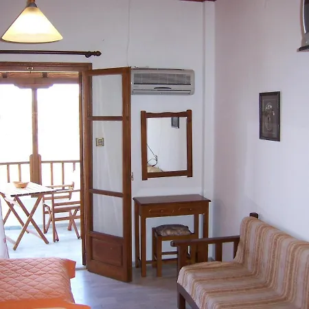 Milina Apartments *