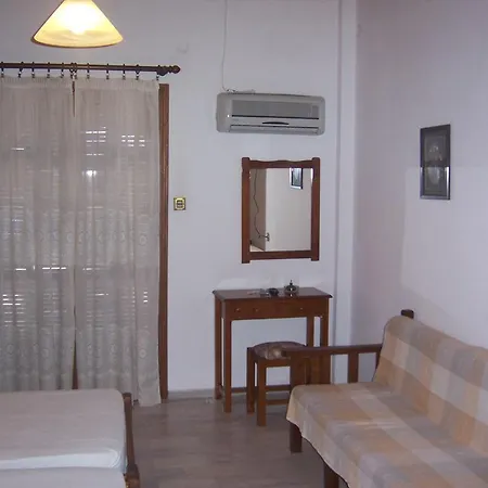 Milina Apartments Apartamento Milína