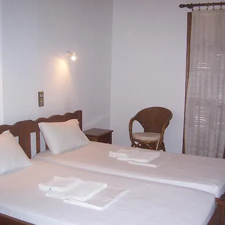 Milina Apartments * Milína